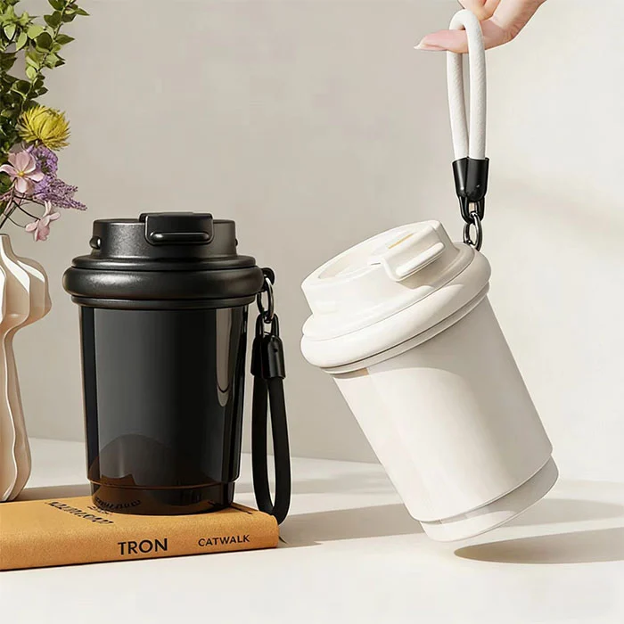 इन्सुलेटेड टम्बलर चिसो राख्नुहोस्